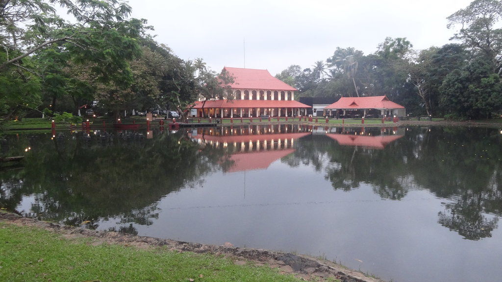 Taj Kumarakom Resort And Spa Kerala Экстерьер фото